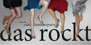 Bilder der Vorderseite der Einladungskarte der Sommerparty mit den schönen Beinen der Gesellschafter.